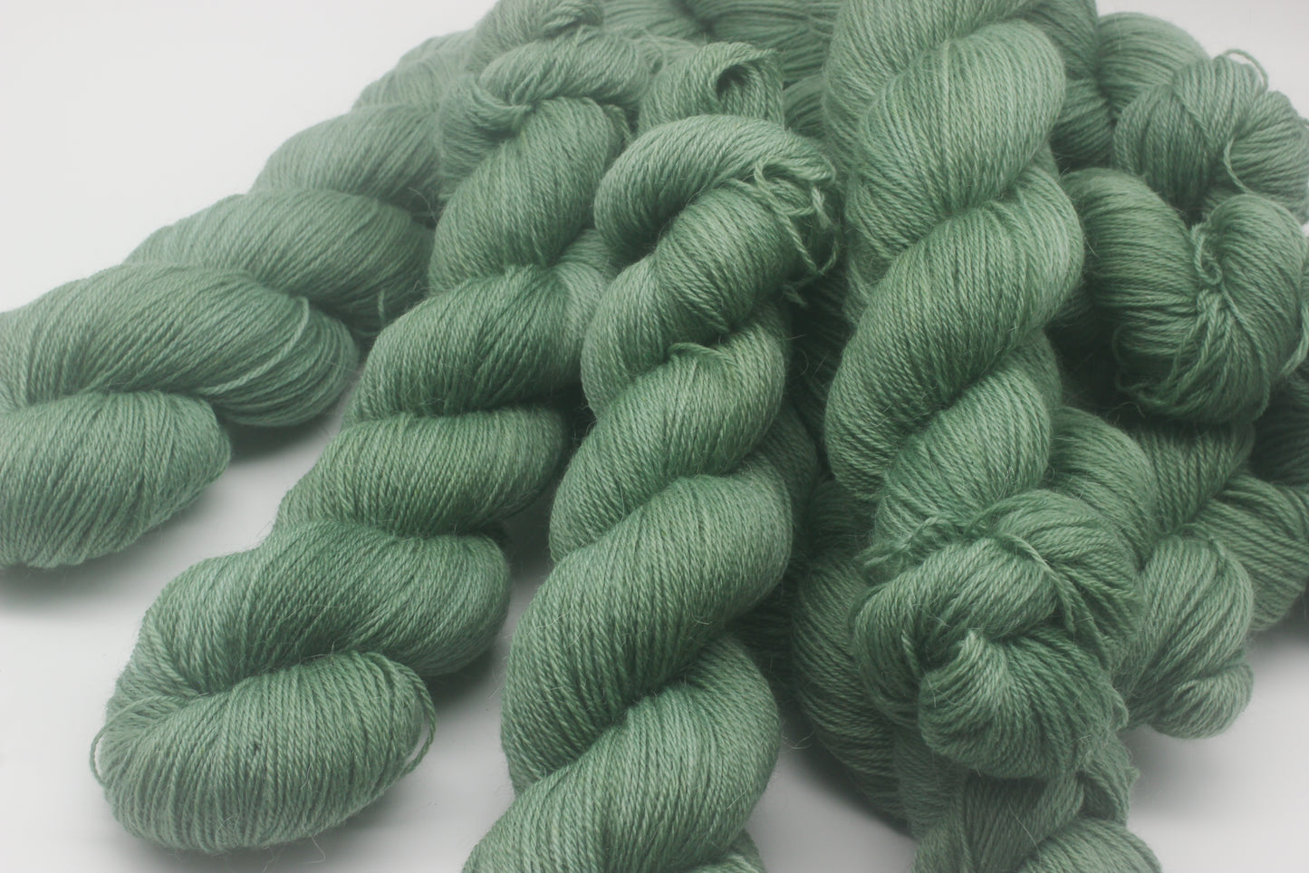 Wool-Mohair-Llama Blend - VIII STRENGTH// 'Phlogius Sock' 4ply