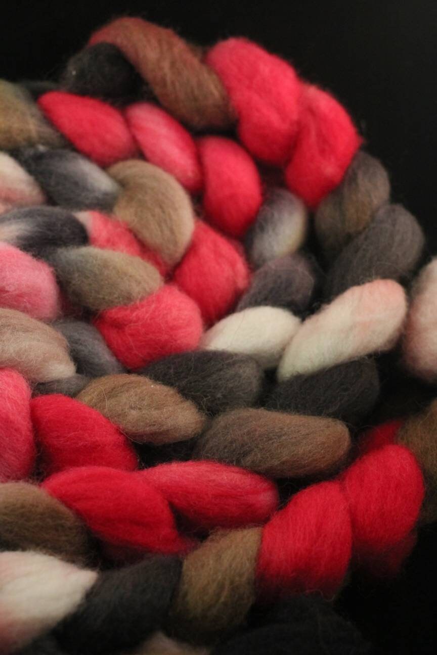 Texel Wool Roving - Hand Dyed Fibre for Spinning 100g - Krakatoa