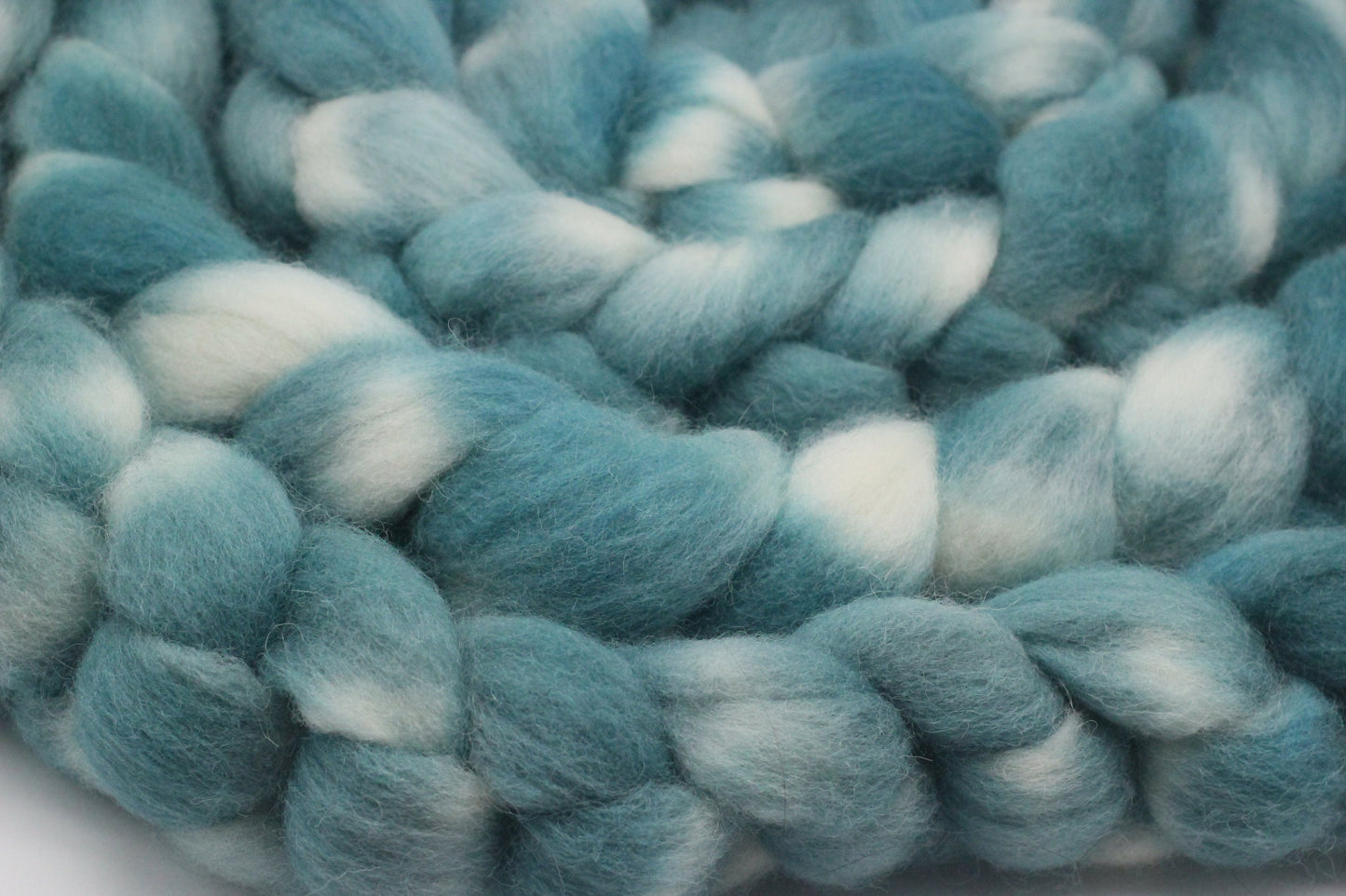 Dorset Horn Wool Roving - Hand Dyed Fibre for Spinning 100g - XIV Temperance