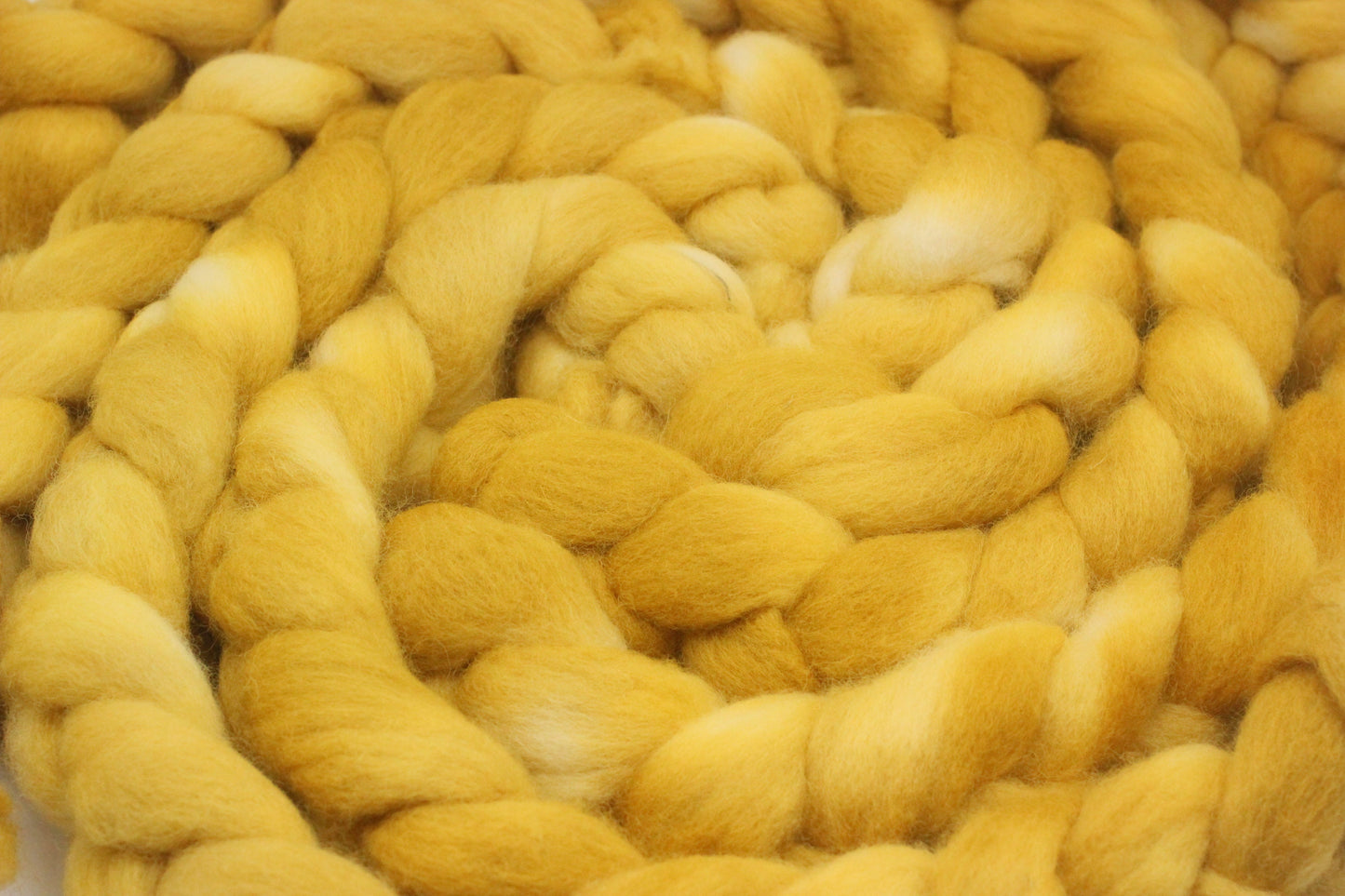 Dorset Horn Wool Roving - Hand Dyed Fibre for Spinning 100g - XIX The Sun