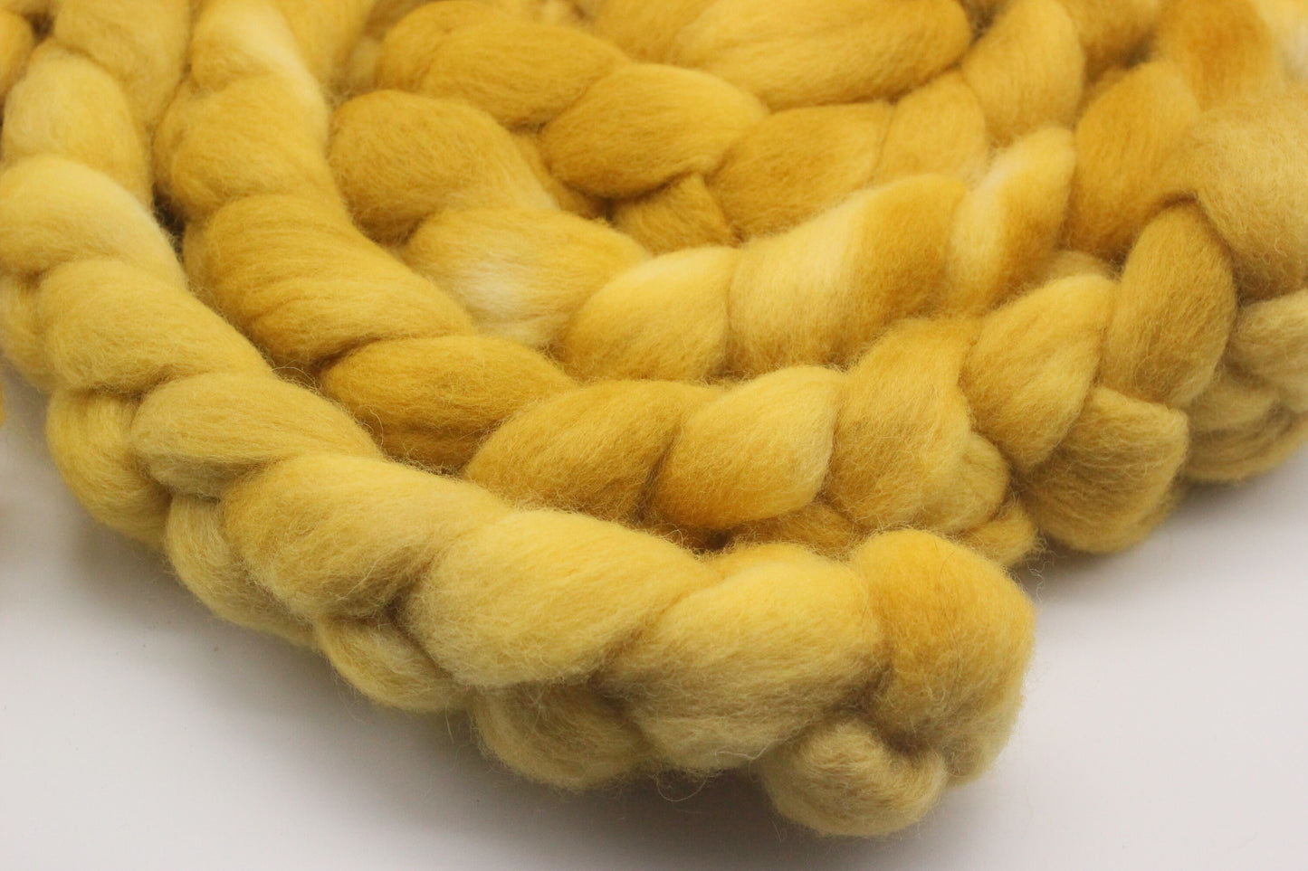 Dorset Horn Wool Roving - Hand Dyed Fibre for Spinning 100g - XIX The Sun