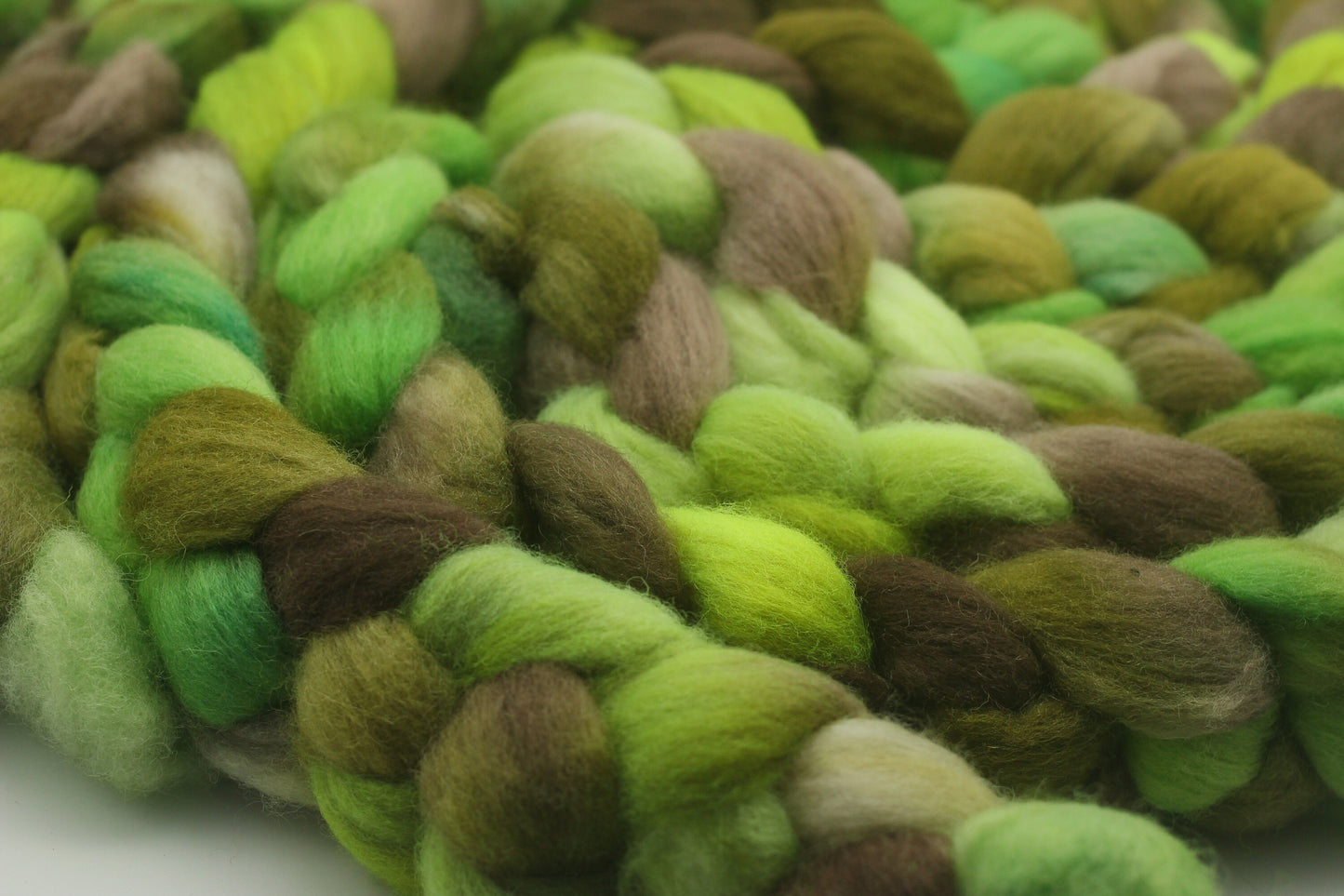 Dorset Horn Wool Roving - Hand Dyed Fibre for Spinning 100g - Frög