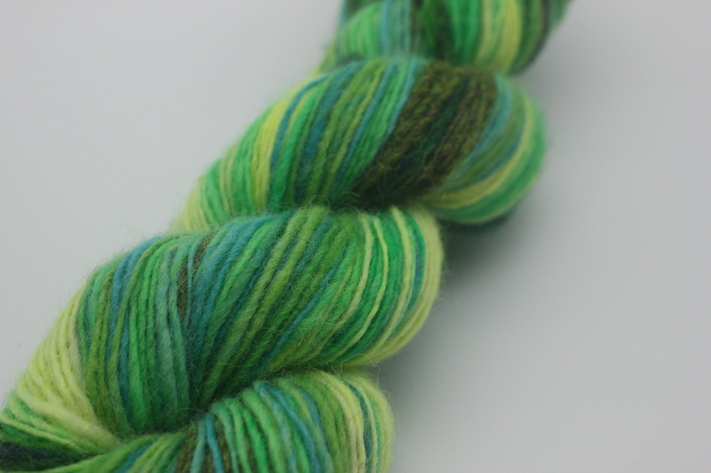 Handspun Handdyed Wool Yarn - 80g