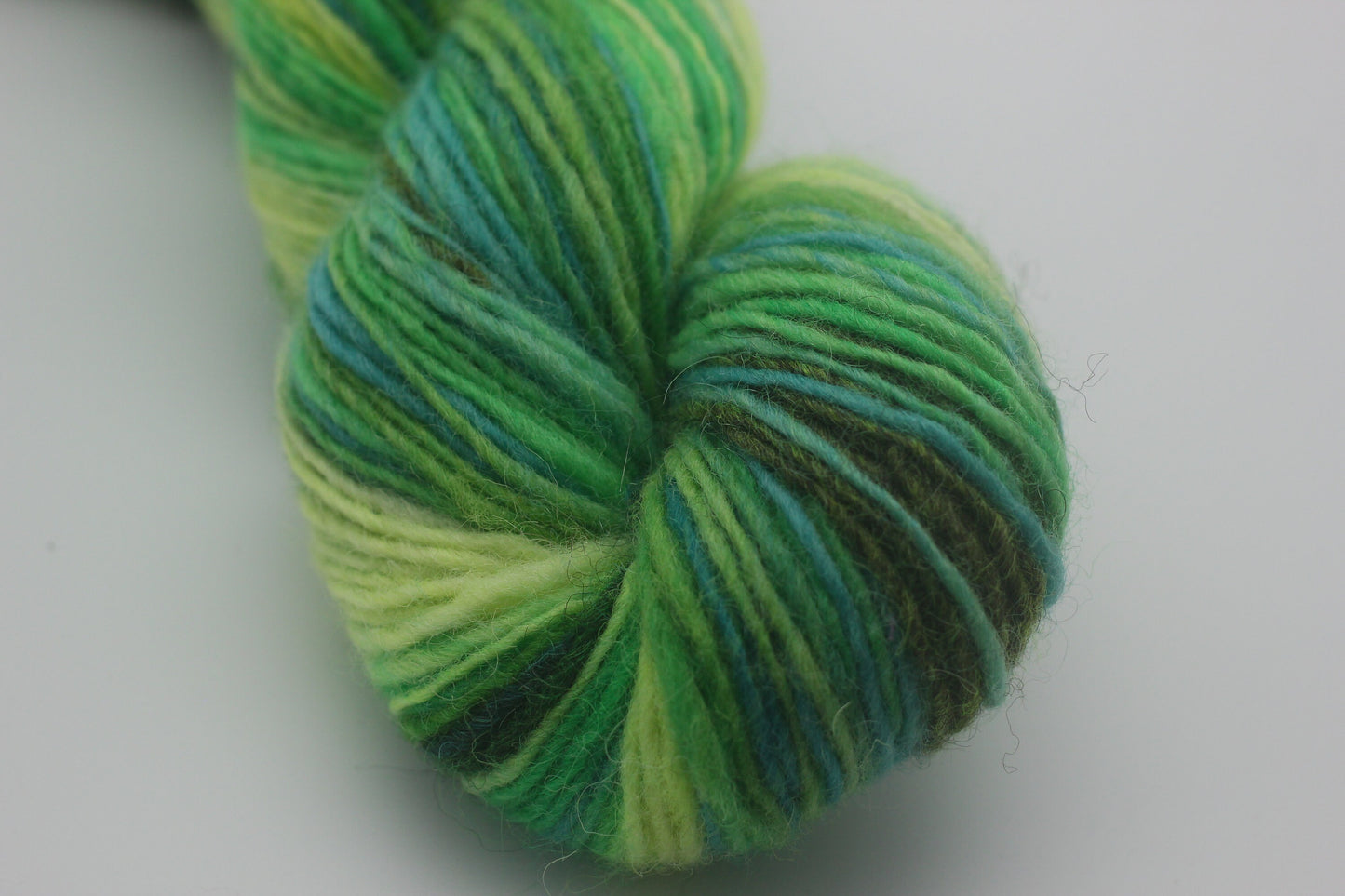 Handspun Handdyed Wool Yarn - 80g